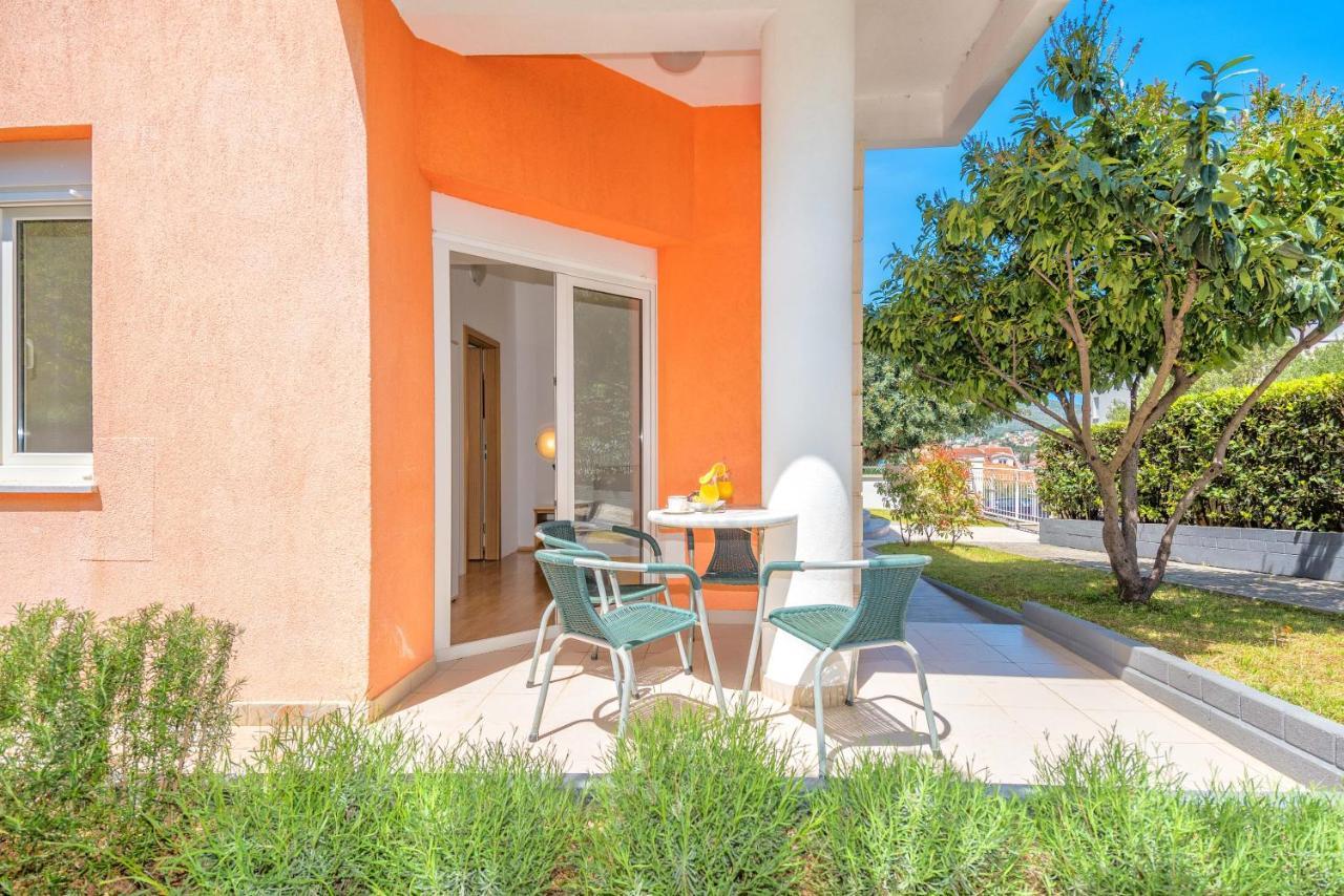 Villa Mihaela Trogir Exterior photo